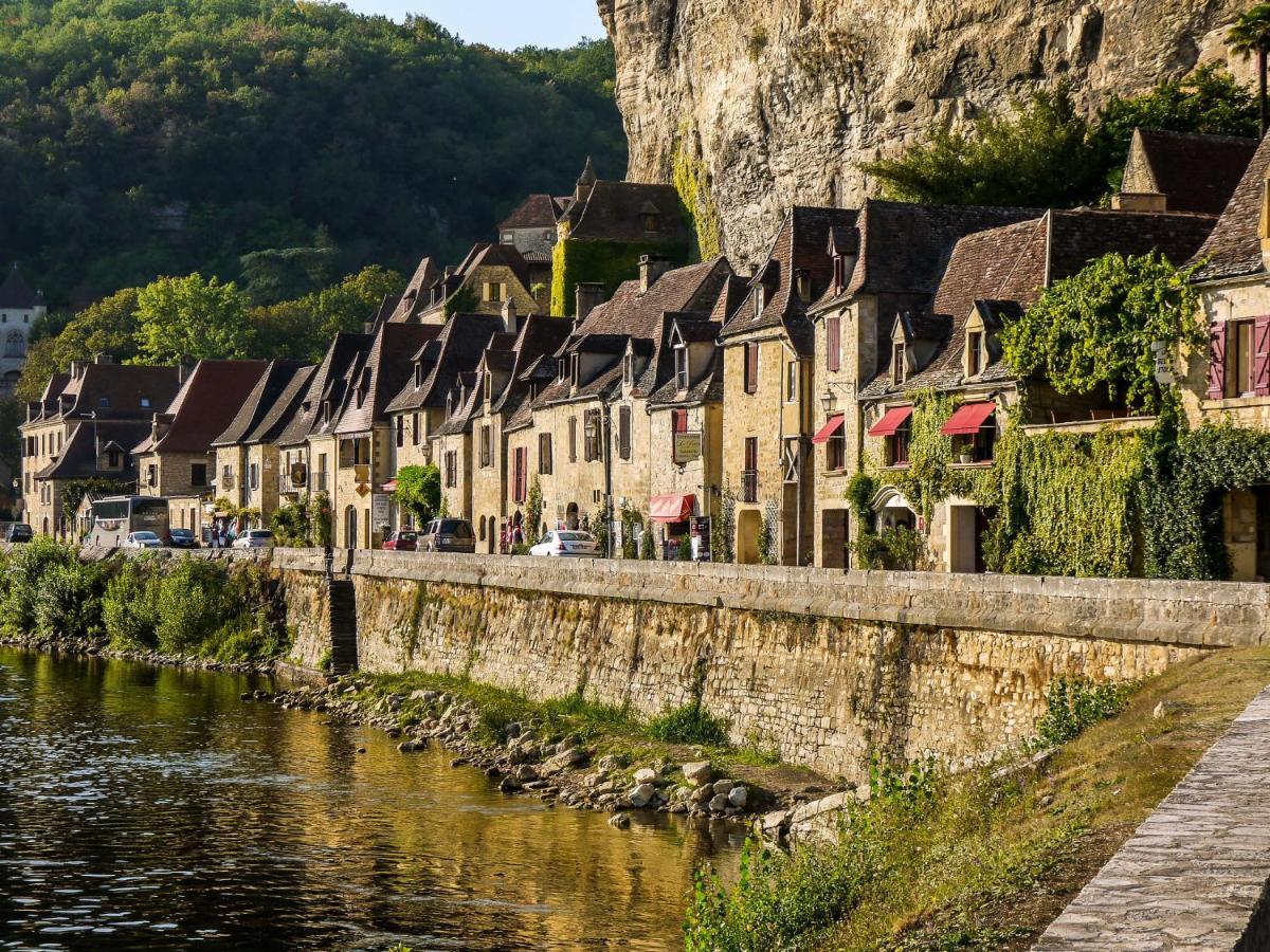 Hotel Le Chevalier Bleu Монпазье Экстерьер фото